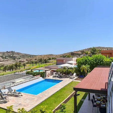 3 Villa *